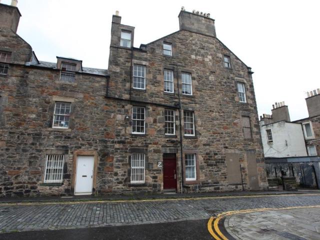 Apartment for rent in Lorne, Leith