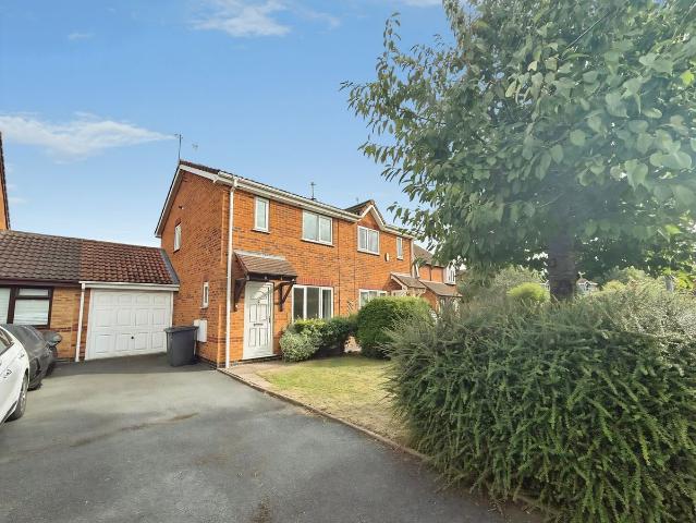 House for rent in Warndon, Worcestershire