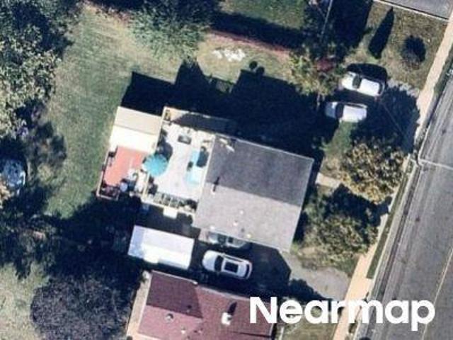 House for sale in Avenel, New Jersey