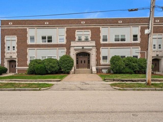 Condo for sale in Worcester, Massachusetts