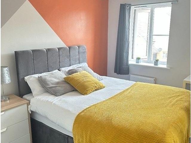 Room for rent in West Midlands