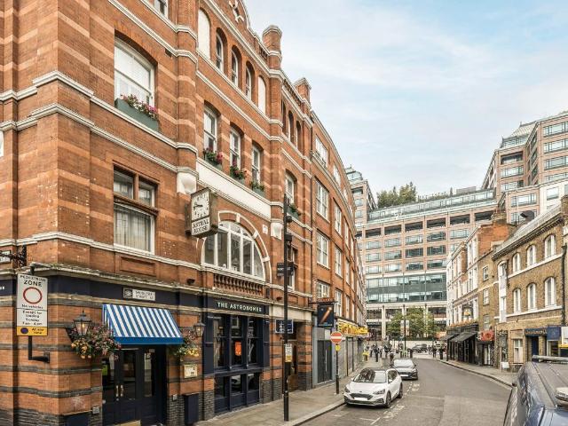 Apartment for rent in Lyons, Greater London