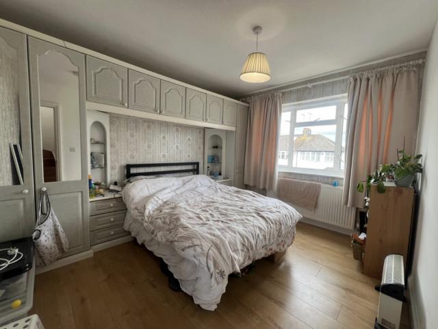 Apartment for rent in London Borough of Ealing, Greenford