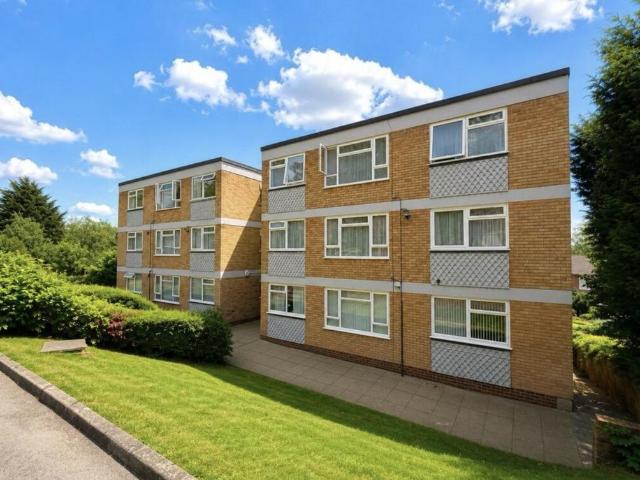 Apartment for rent in Cotteridge, Birmingham