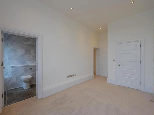 Apartment for rent in Greater London