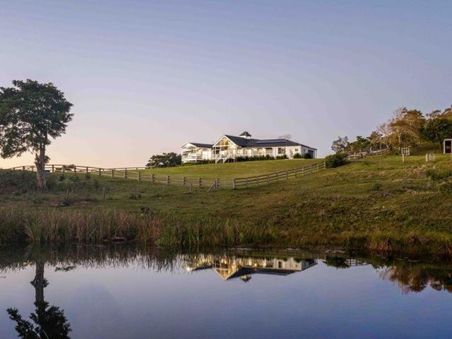 Cottage for sale in Kings Creek, Queensland