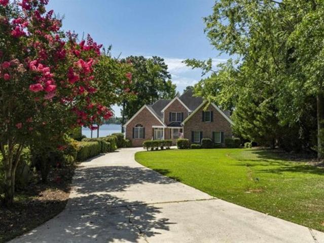 House for sale in Prosperity