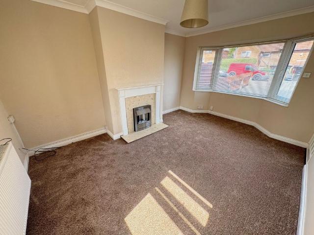 House for rent in Caldermill, East Midlands
