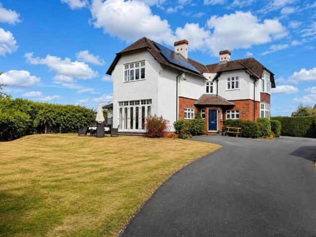House for rent in Oswestry, Shropshire