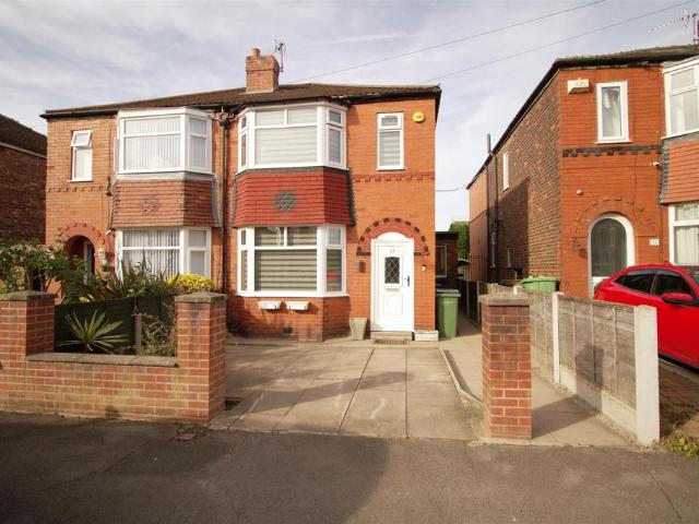 House for rent in North Reddish, Stockport