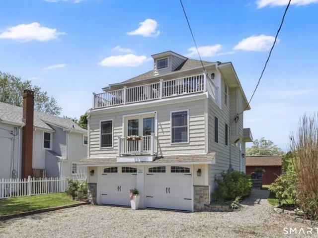 House for sale in Old Saybrook, Connecticut