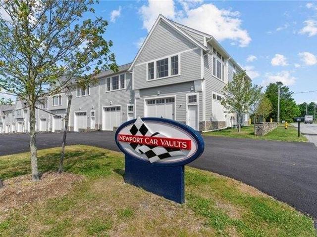 Condo for sale in Aquidneck Corporate Park, Middletown