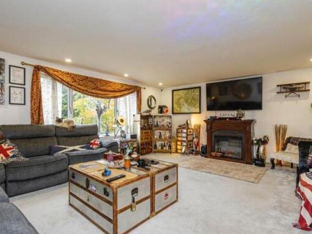 House for sale in Livingston