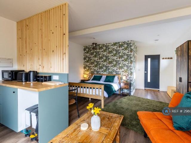 Apartment for rent in Dulcote, Bath And North East Somerset