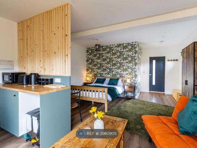 Studio for rent in Dulcote, Bath And North East Somerset