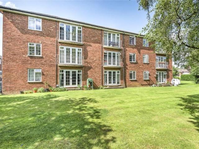 Apartment for rent in Westfield, Woking
