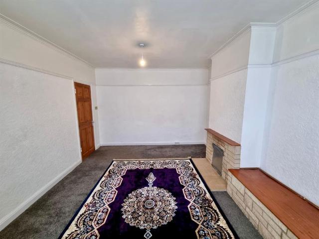 House for rent in London Borough of Croydon, Greater London