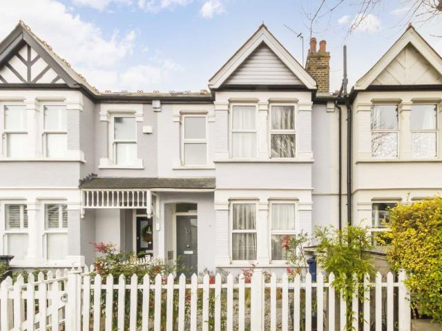 Apartment for rent in London Borough of Ealing, Hanwell