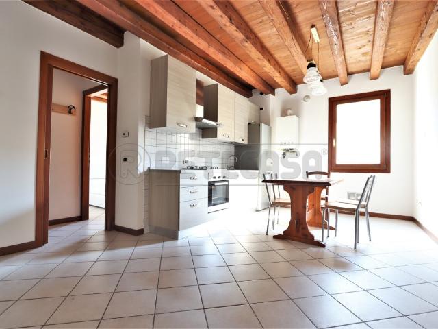 Appartamento in affitto a Centrale, Zugliano