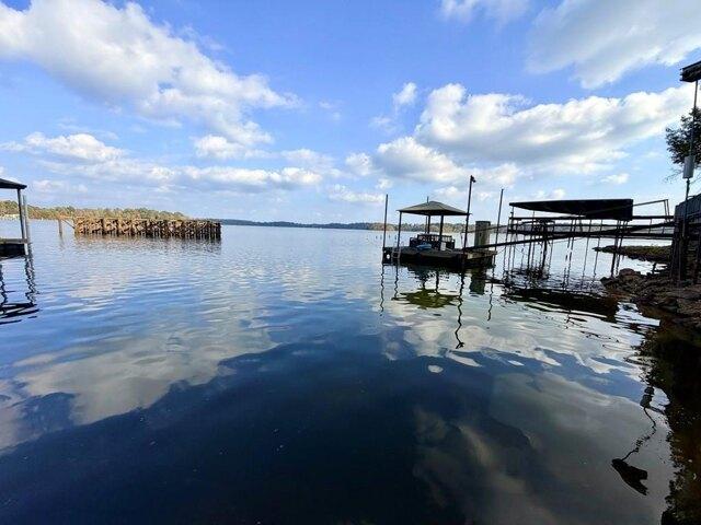 House for sale in Hemphill, Texas