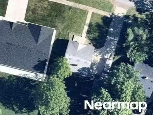 House for sale in Redford