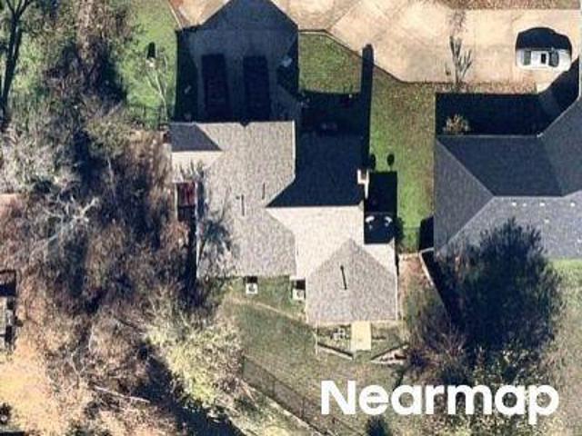 House for sale in Shawnee, Pottawatomie County