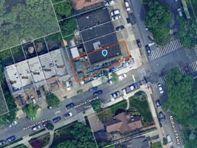 House for sale in Queens, Arverne