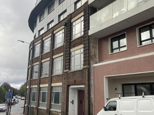 Apartment for rent in Spring Park, Luton