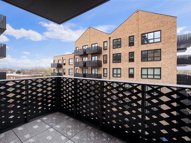 Apartment for rent in London Borough of Ealing, Greater London