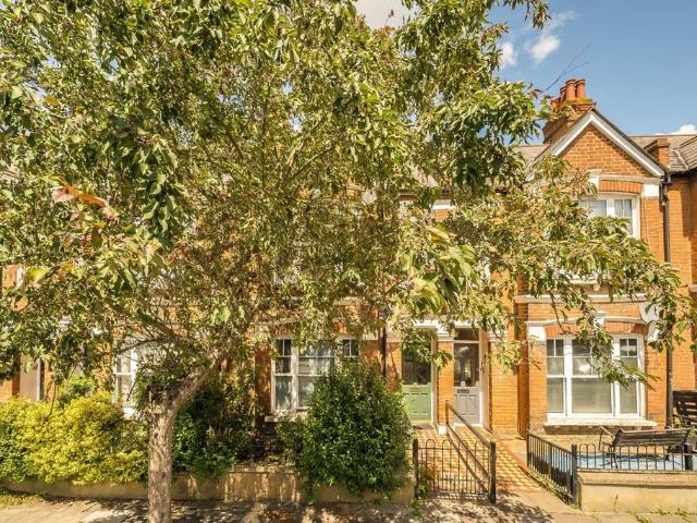 Apartment for rent in Streatham Hill, Greater London