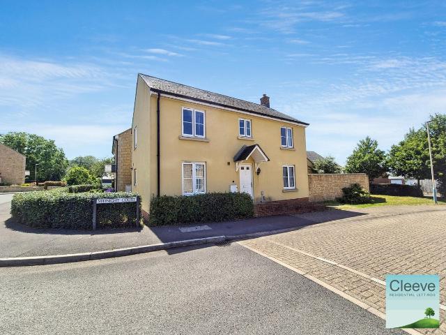 House for rent in Queenswood Grove, Tewkesbury