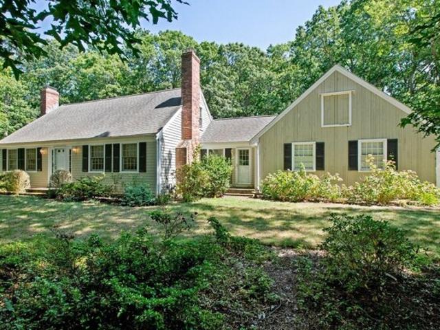House for sale in Barnstable