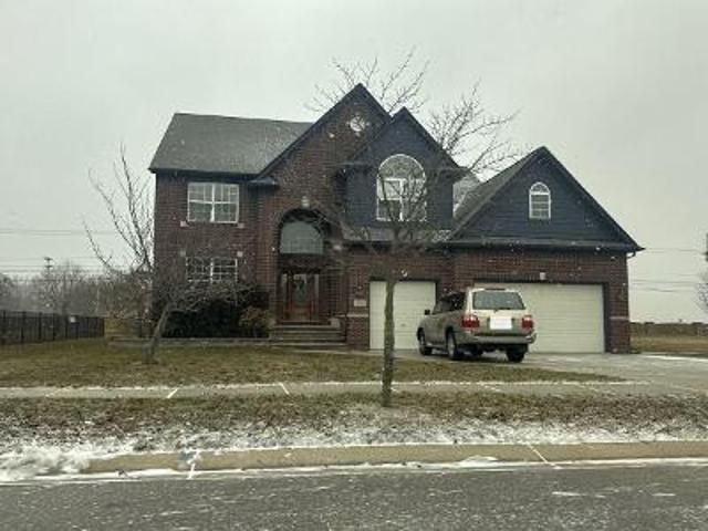 Condo for sale in Harrison Township, Michigan