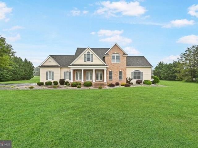 House for sale in Felton