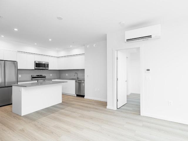 Apartment for rent in Winfield, British Columbia