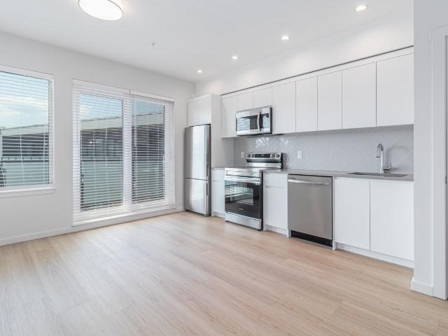 Apartment for rent in Winfield, British Columbia