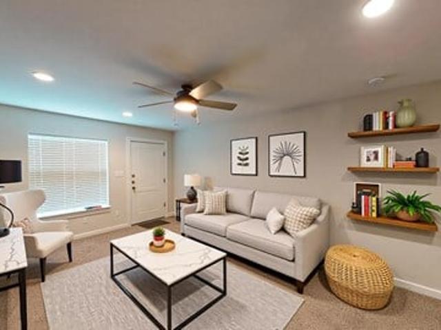 Apartment for rent in Victoria