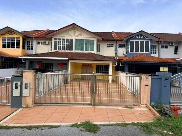 Terraced House for sale in Kota Samarahan, Bahagian Samarahan