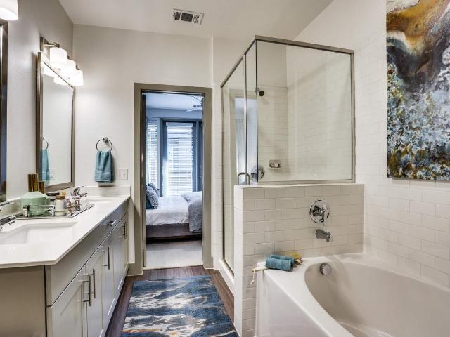 Apartment for rent in Farmers Branch, Texas