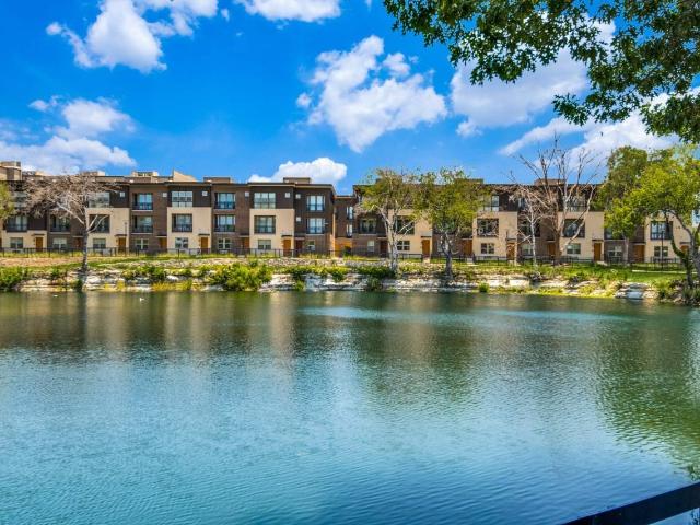 Apartment for rent in Farmers Branch, Texas