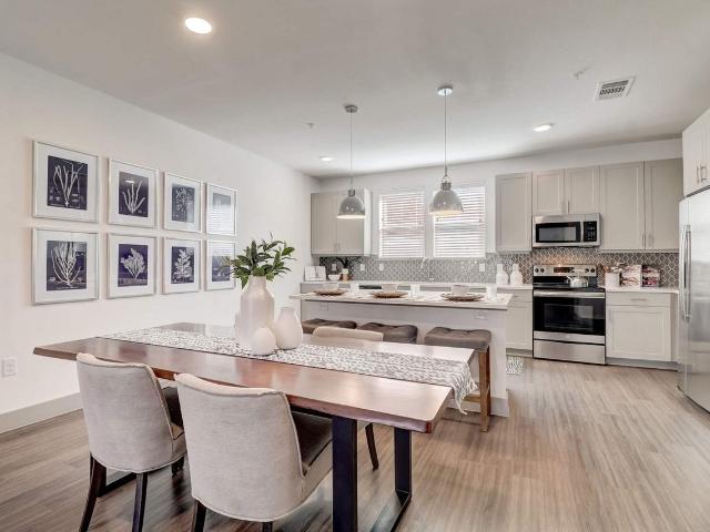 Apartment for rent in Farmers Branch, Texas
