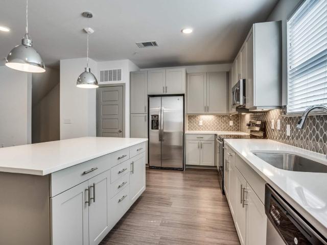 Apartment for rent in Farmers Branch, Texas