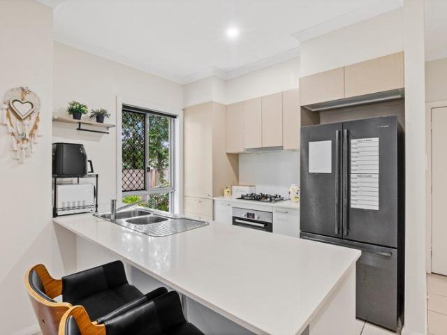 Townhouse for sale in Fernbrook, Queensland