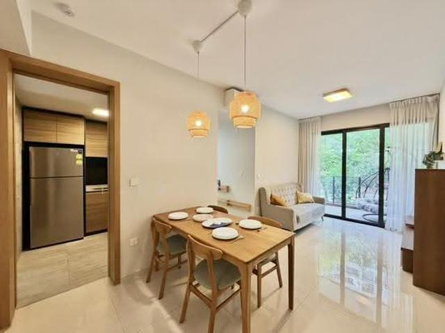 Apartment for rent in Hillview, Singapore