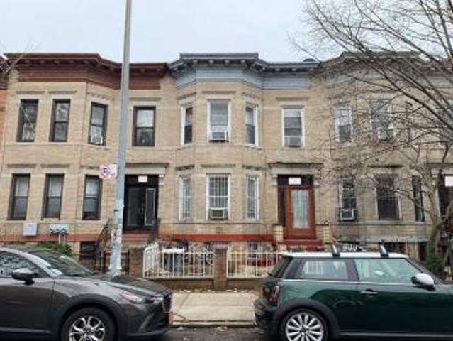 Condo for sale in Arverne, New York