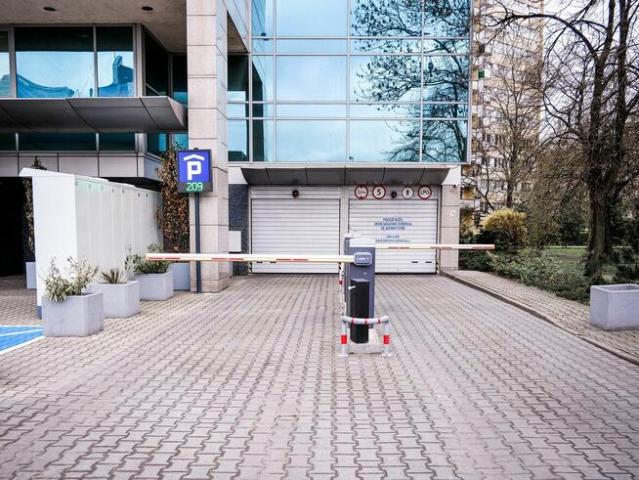 Garaż do wynajęcia w Warszawa, Mazowieckie