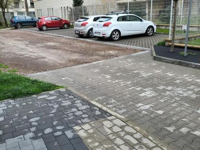Garaż do wynajęcia w Kraków
