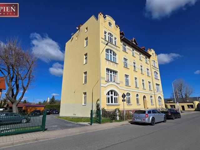 Mieszkanie na sprzedaż w Jelenia Góra