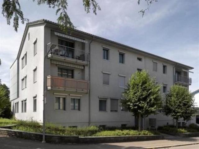 Apartment mieten in Einigen, Zürich