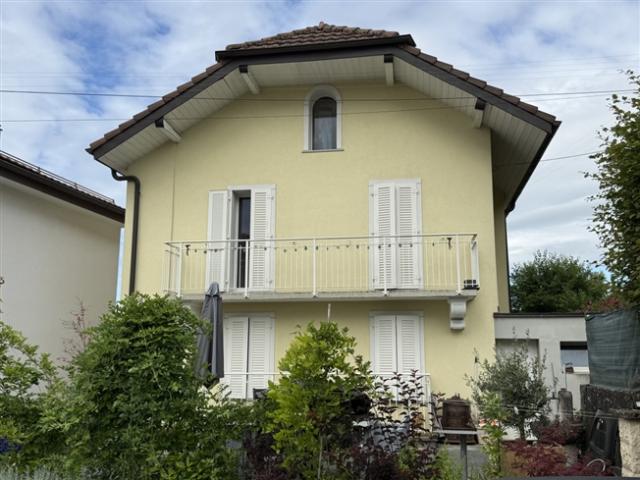 Einfamilienhaus kaufen in Crissier, Waadt